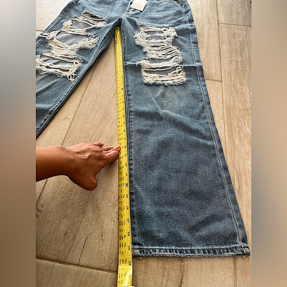 NWT Cello High Waist Medium Wash Jeans - Picture 14 of 14